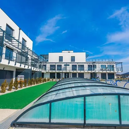 公寓 Grey Lights Garden *