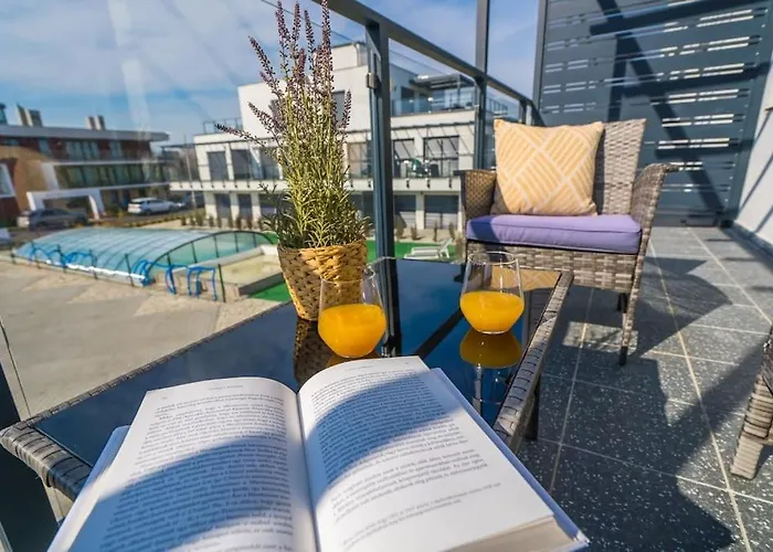 דירה Grey Lights Garden שיופוק