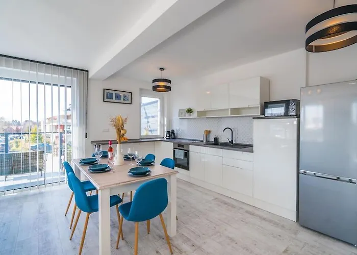 Grey Lights Garden דירה